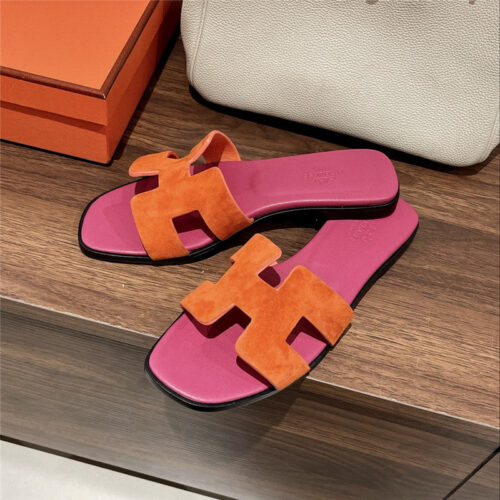High Quality Luxury Hermes H Buckle Slippers – Style 30883 product detail