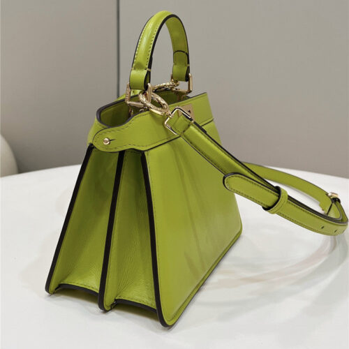 High Quality Luxury Fendi Peekaboo Shoulder Bag alternate view