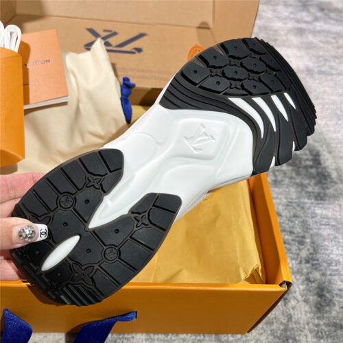 High Quality Luxury Louis Vuitton Height Increasing Sneakers product detail