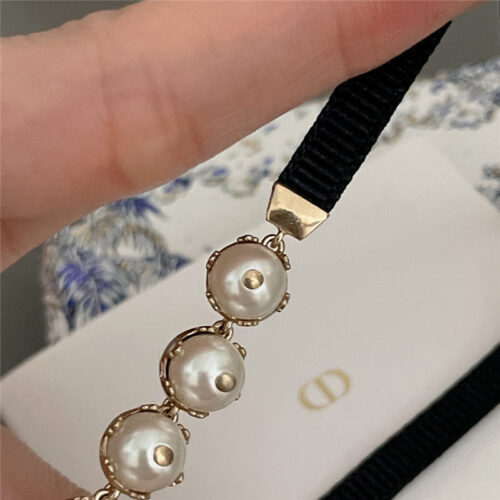 High Quality Luxury Dior 2023 Catwalk Necklace product detail