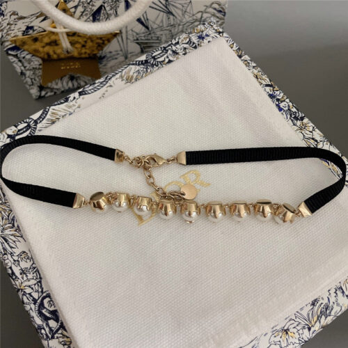 High Quality Luxury Dior 2023 Catwalk Necklace product detail