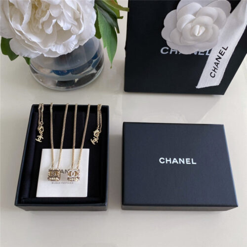 High Quality Luxury Chanel Sieve Necklace product detail