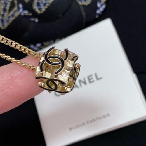 High Quality Luxury Chanel Sieve Necklace product detail