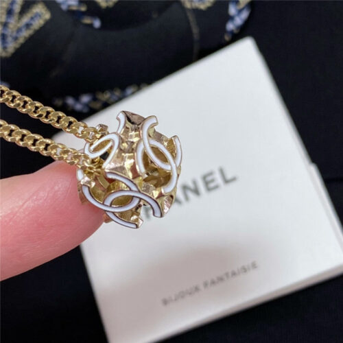 High Quality Luxury Chanel Sieve Necklace product detail
