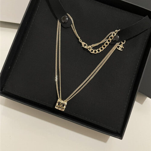 High Quality Luxury Chanel Sieve Necklace – Style 50427 product detail