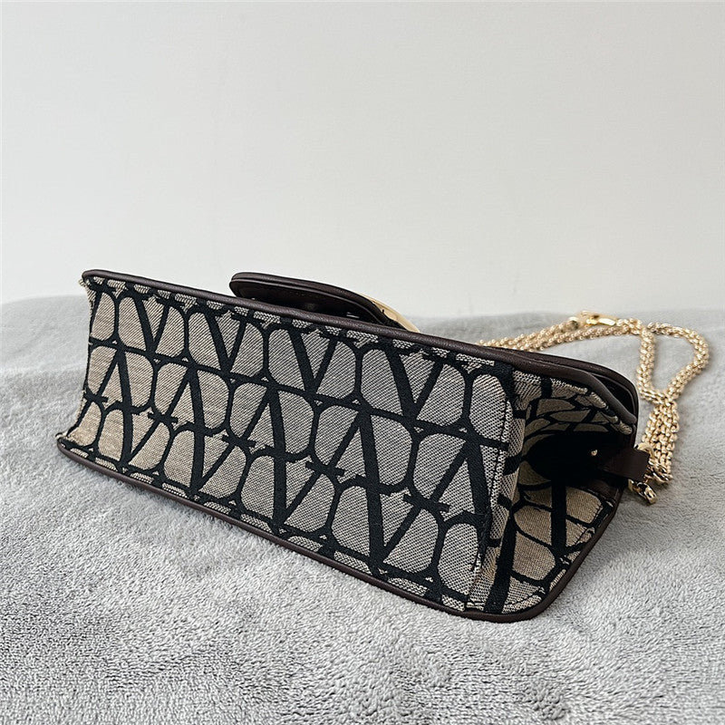 High Quality Luxury Valentino V Logo Mini Locò Bag In Calfskin – Style 03875 product detail