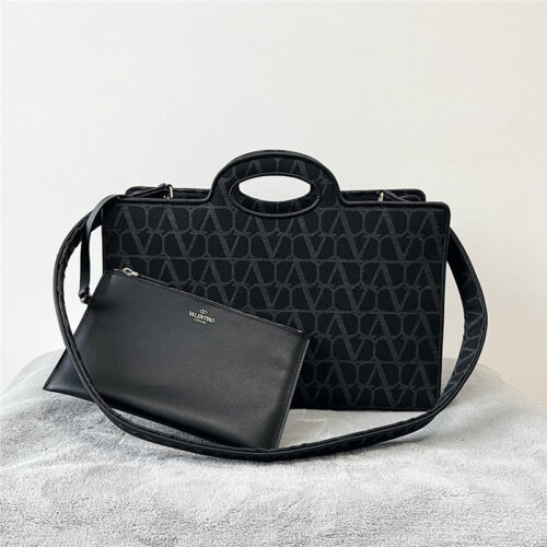 High Quality Luxury Valentino V Logo Print Tote Bag – Style 03878