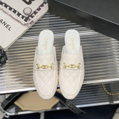 High Quality Luxury Chanel Diamond Chain Sandals And Slippers – Style 23174 product detail