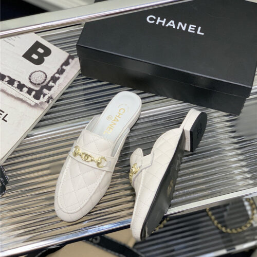 High Quality Luxury Chanel Diamond Chain Sandals And Slippers – Style 23174 product detail