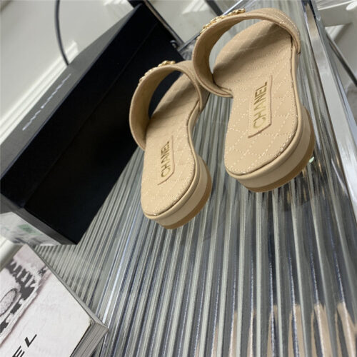 High Quality Luxury Chanel All Match Sandals Slippers product detail