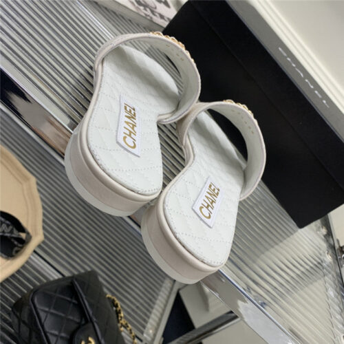 High Quality Luxury Chanel All Match Sandals Slippers – Style 37350 product detail