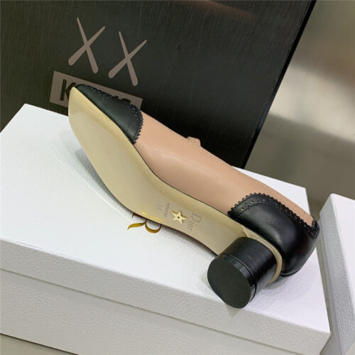 High Quality Luxury Dior Cd Letter Logo Chunky Heel Shoes product detail