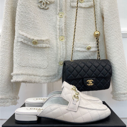 High Quality Luxury Chanel Rhombic Horsebit Loafer Slippers – Style 05414 product detail
