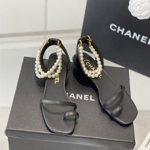 High Quality Luxury Chanel Pearl Sandals – Style 80774 alternate view