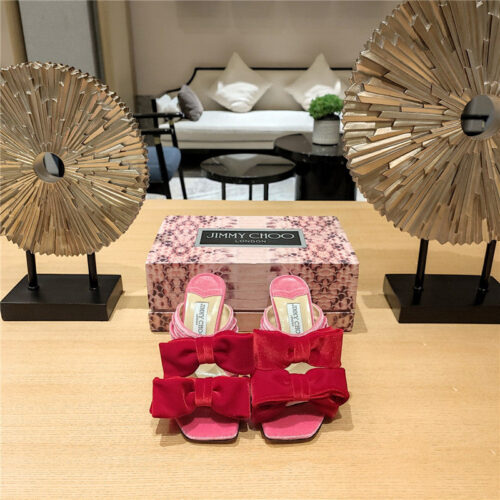 High Quality Luxury Jimmy Choo Bow Crinkle Sandals – Style 39895 product detail