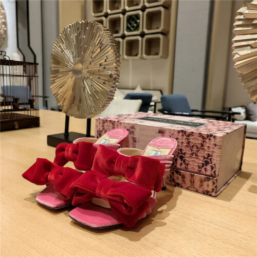 High Quality Luxury Jimmy Choo Bow Crinkle Sandals – Style 39895 alternate view
