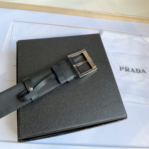 High Quality Luxury Prada Enamelled Metal Triangle Logo Belt – Style 44662 product detail