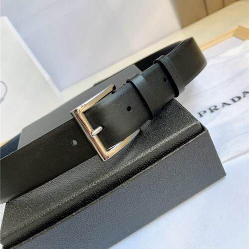 High Quality Luxury Prada Enamelled Metal Triangle Logo Belt – Style 44662 product detail
