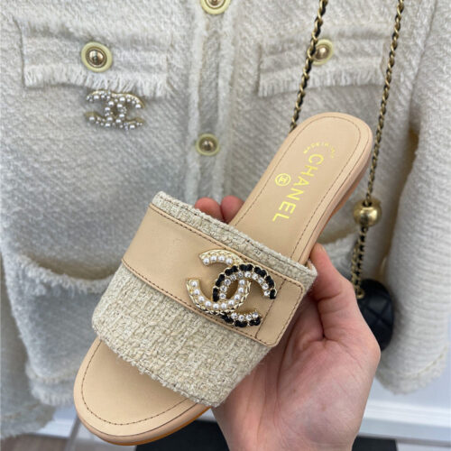 High Quality Luxury Chanel Cc Pearl Rhinestone Buckle Slippers – Style 67238 product detail