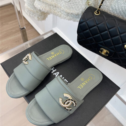 High Quality Luxury Chanel Cc Pearl Rhinestone Buckle Slippers – Style 41254 product detail