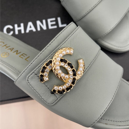 High Quality Luxury Chanel Cc Pearl Rhinestone Buckle Slippers – Style 41254 product detail
