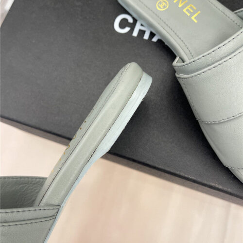 High Quality Luxury Chanel Cc Pearl Rhinestone Buckle Slippers – Style 41254 product detail