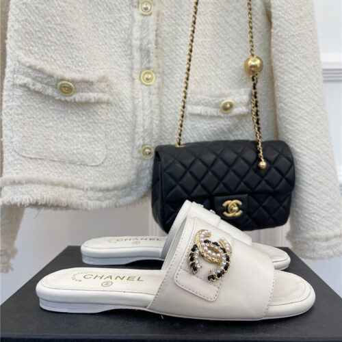 High Quality Luxury Chanel Cc Pearl Rhinestone Buckle Slippers – Style 44646 alternate view