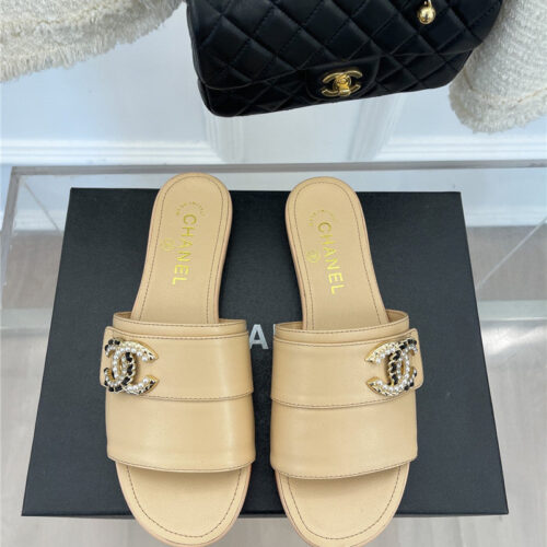 High Quality Luxury Chanel Cc Pearl Rhinestone Buckle Slippers – Style 15270 product detail