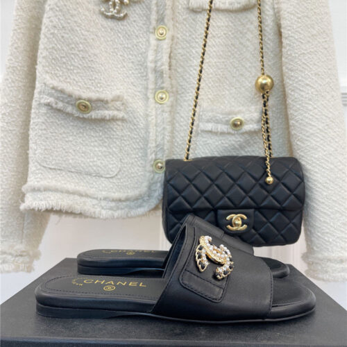 High Quality Luxury Chanel Cc Pearl Rhinestone Buckle Slippers alternate view