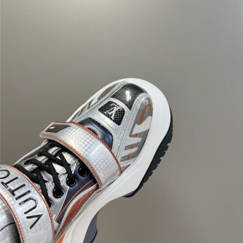 High Quality Luxury Louis Vuitton New Dad Shoes alternate view