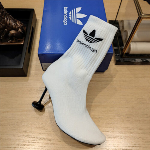 High Quality Luxury Balenciaga White Stretch Ankle Booties – Sizes 35–41 product detail