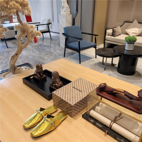 High Quality Luxury Balenciaga Lemon Point Shoes – Style 66563 product detail