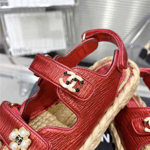 High Quality Luxury Chanel Classic Beach Velcro Sandals product detail