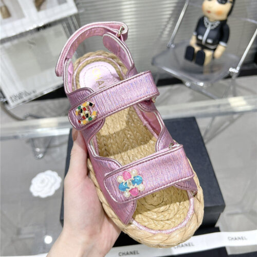 High Quality Luxury Chanel Classic Beach Velcro Sandals – Style 20710 product detail