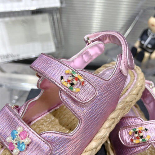High Quality Luxury Chanel Classic Beach Velcro Sandals – Style 20710 product detail