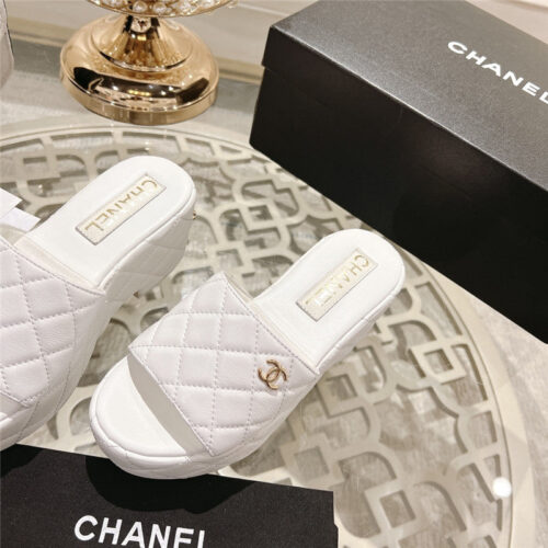 High Quality Luxury Chanel Lozenge Platform Sandals And Slippers product detail