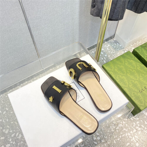 High Quality Luxury Gucci’s Latest Elements All-Match Fashion Slippers – Style 34131 product detail