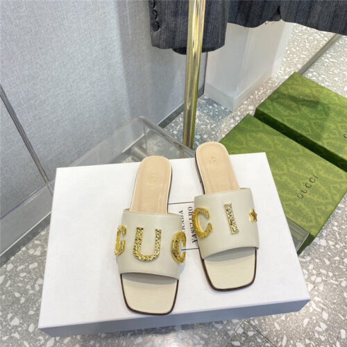 High Quality Luxury Gucci’s Latest Elements All-Match Fashion Slippers product detail