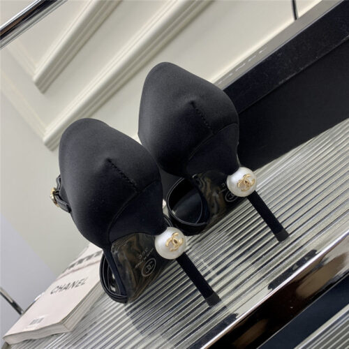 High Quality Luxury Chanel Best Quality Slim Sandals alternate view