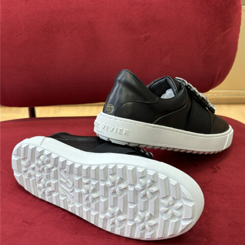 High Quality Luxury Roger Vivier Light And Soft Loafers product detail