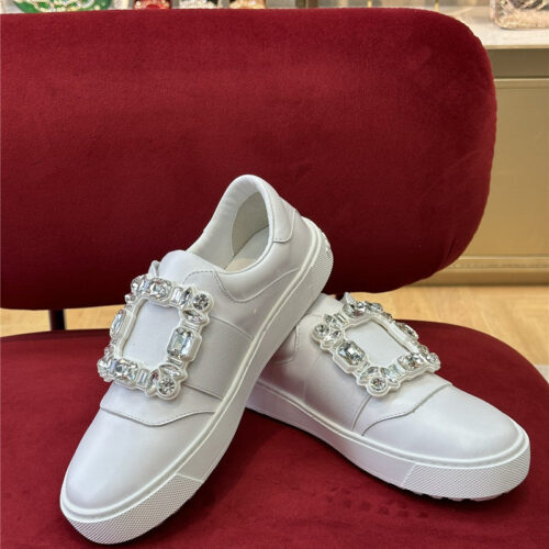 High Quality Luxury Roger Vivier Light And Soft Loafers – Style 59732