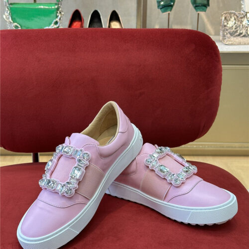 High Quality Luxury Roger Vivier Light And Soft Loafers – Style 54644