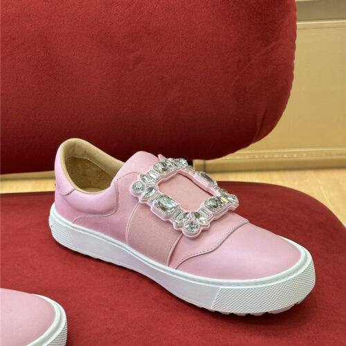 High Quality Luxury Roger Vivier Light And Soft Loafers – Style 54644 product detail
