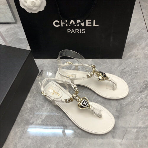 High Quality Luxury Chanel New Holiday Love Gemstone T Word Sandals – Style 88198 product detail