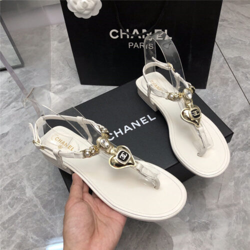 High Quality Luxury Chanel New Holiday Love Gemstone T Word Sandals – Style 88198 product detail