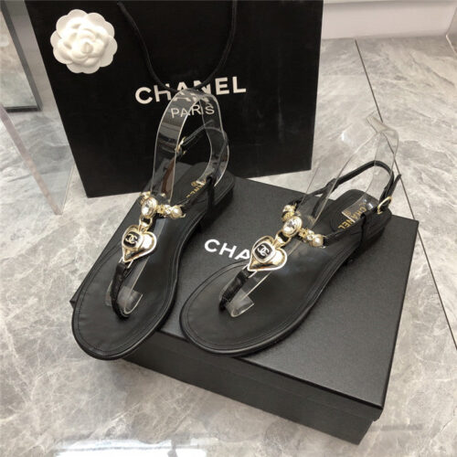 High Quality Luxury Chanel New Holiday Love Gemstone T Word Sandals product detail