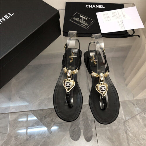 High Quality Luxury Chanel New Holiday Love Gemstone T Word Sandals