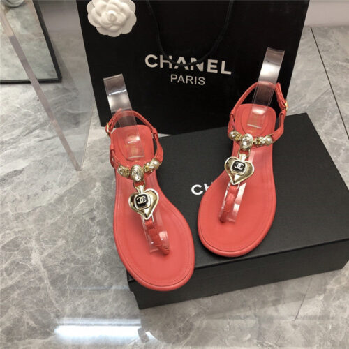 High Quality Luxury Chanel New Holiday Love Gemstone T Word Sandals – Style 98374 alternate view