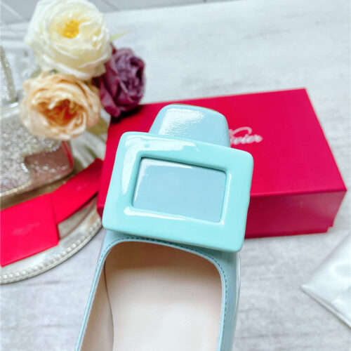 High Quality Luxury Roger Vivier New Patent Leather Pumps product detail
