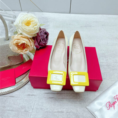 High Quality Luxury Roger Vivier New Patent Leather Pumps – Style 99764 product detail
